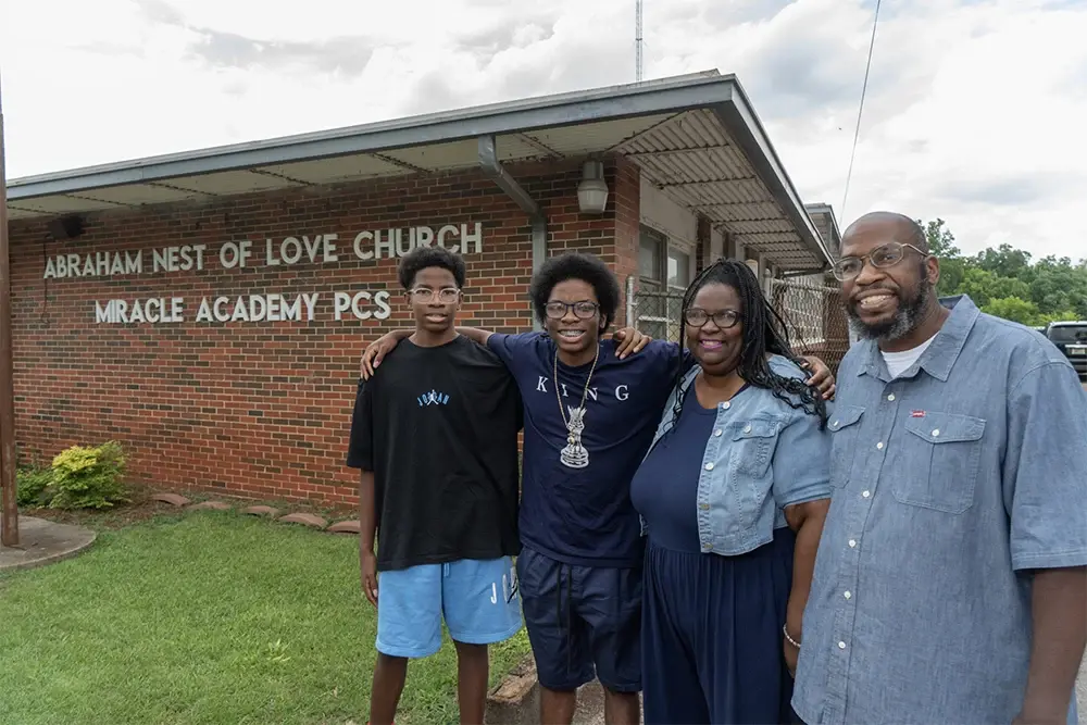 Governor Ivey Introduces a CHOOSE Act Family: Meet the Moore Family